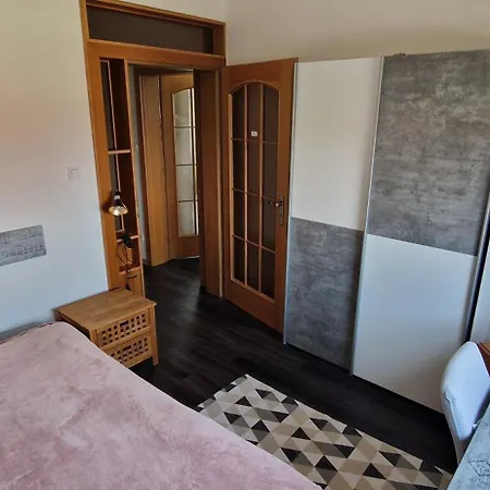 Mezonetovy Zlin-kudlov Apartment *